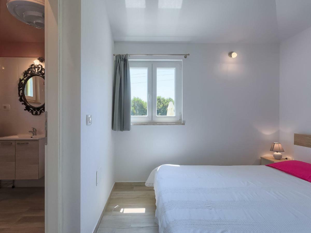 Holiday Home Lucija By Interhome Vinez Екстер'єр фото